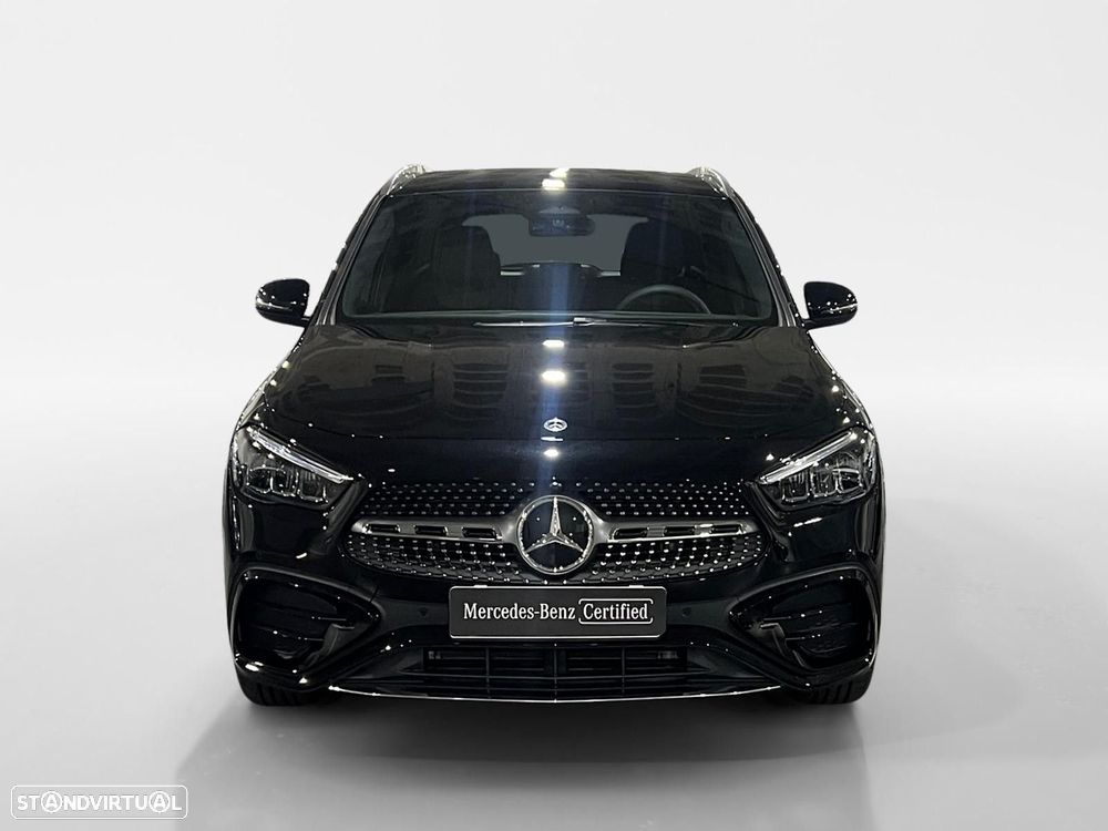 Mercedes-Benz GLA 180 d - 8