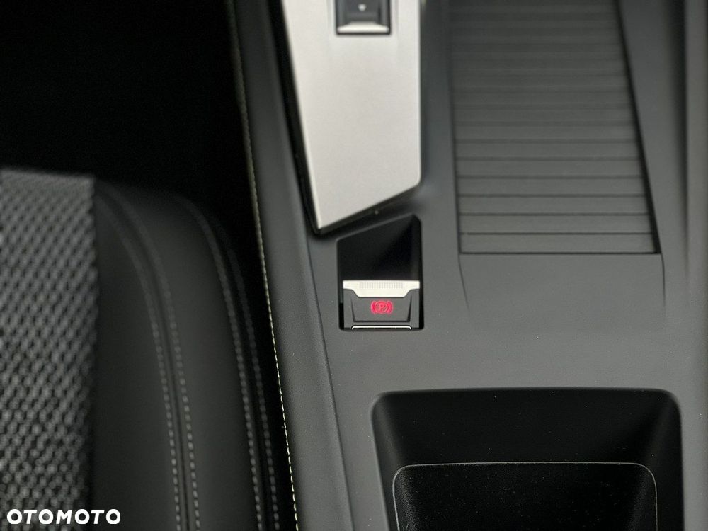 Peugeot 308 1.2 PureTech Allure S&S EAT8 - 22