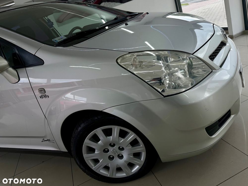 Toyota Corolla Verso 2.0 D-4D Prestige - 31