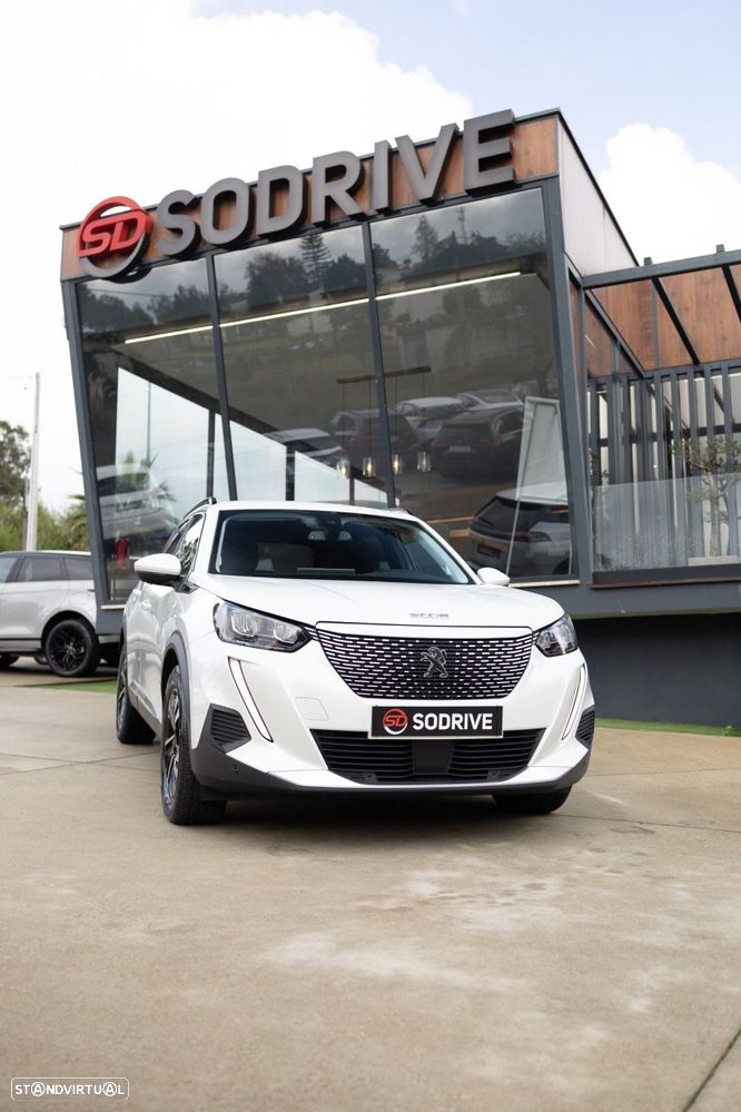 Peugeot e-2008 Allure - 21