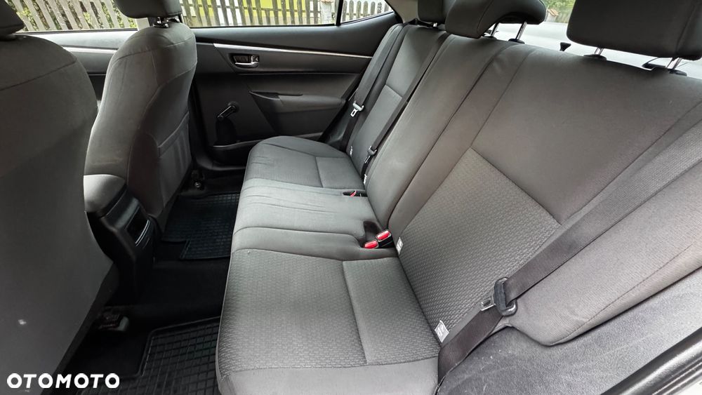 Toyota Corolla 1.6 Comfort - 11
