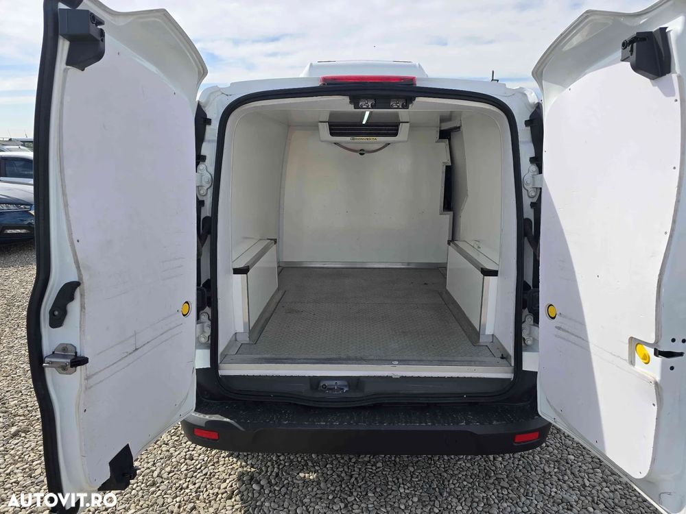 Ford Transit-Connect - 8