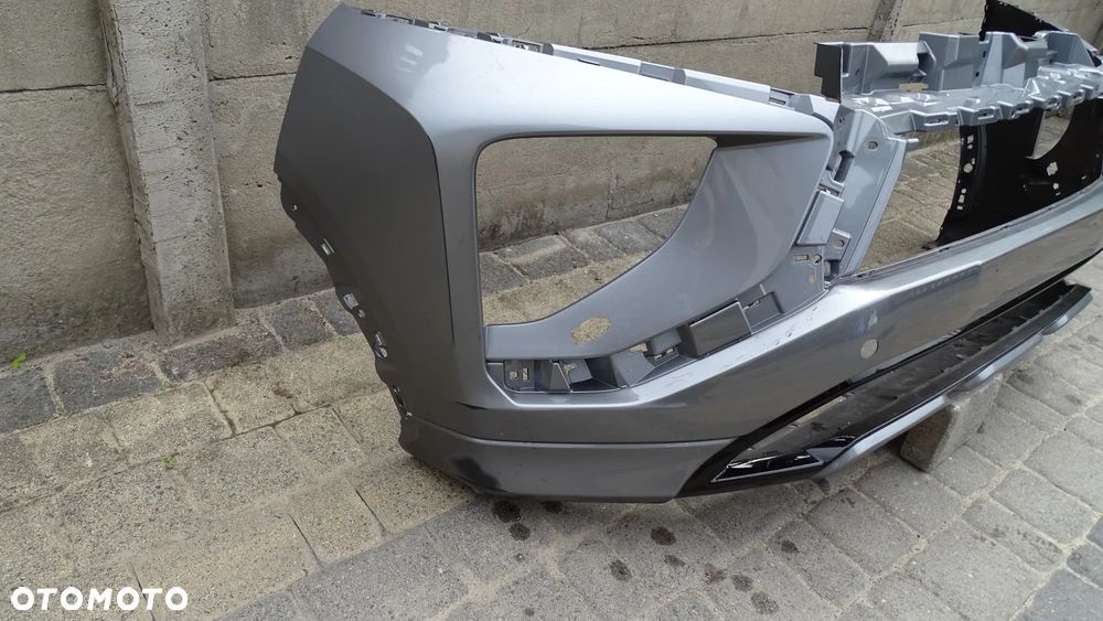 MITSUBISHI ECLIPSE CROSS LIFT 21r> - zderzak przedni - 2