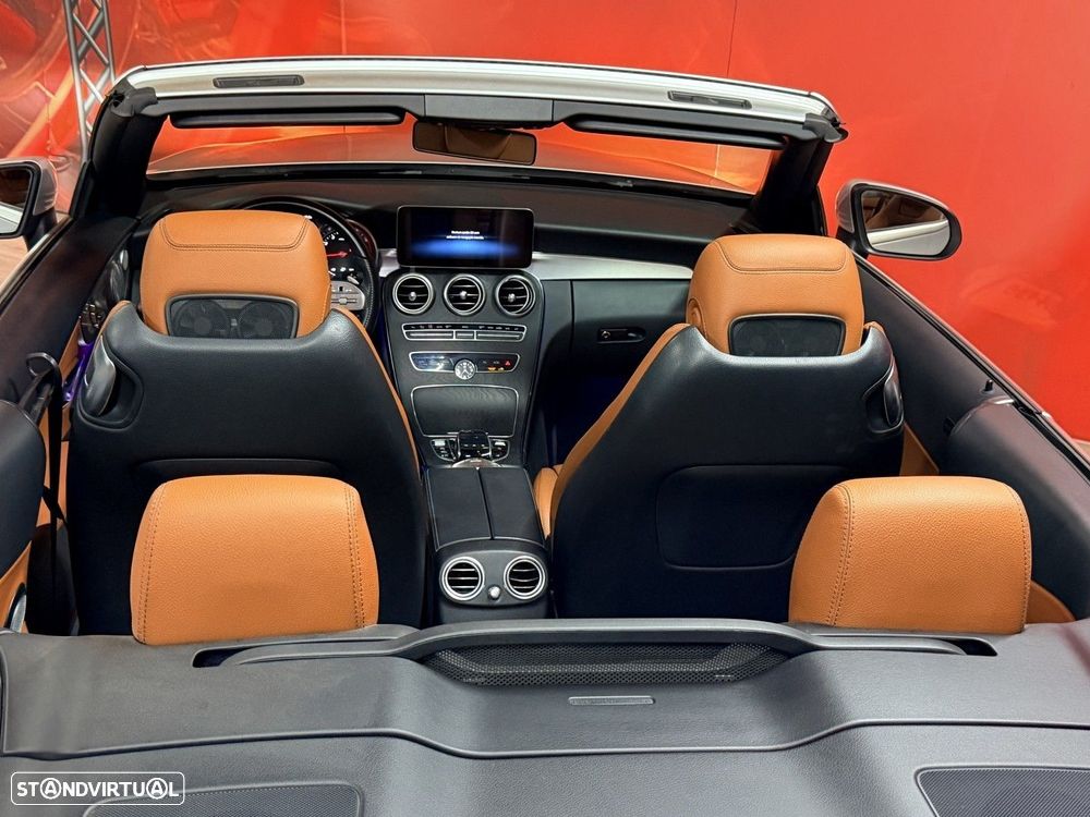 Mercedes-Benz C 180 9G-TRONIC AMG Line - 9