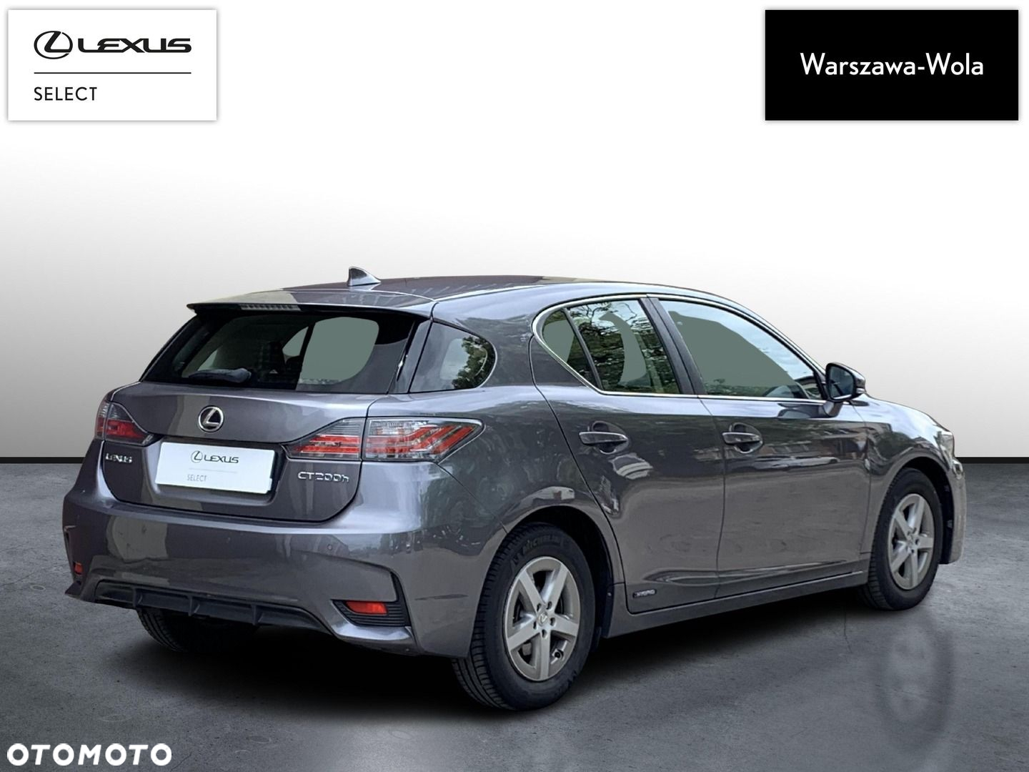 Lexus CT - 7