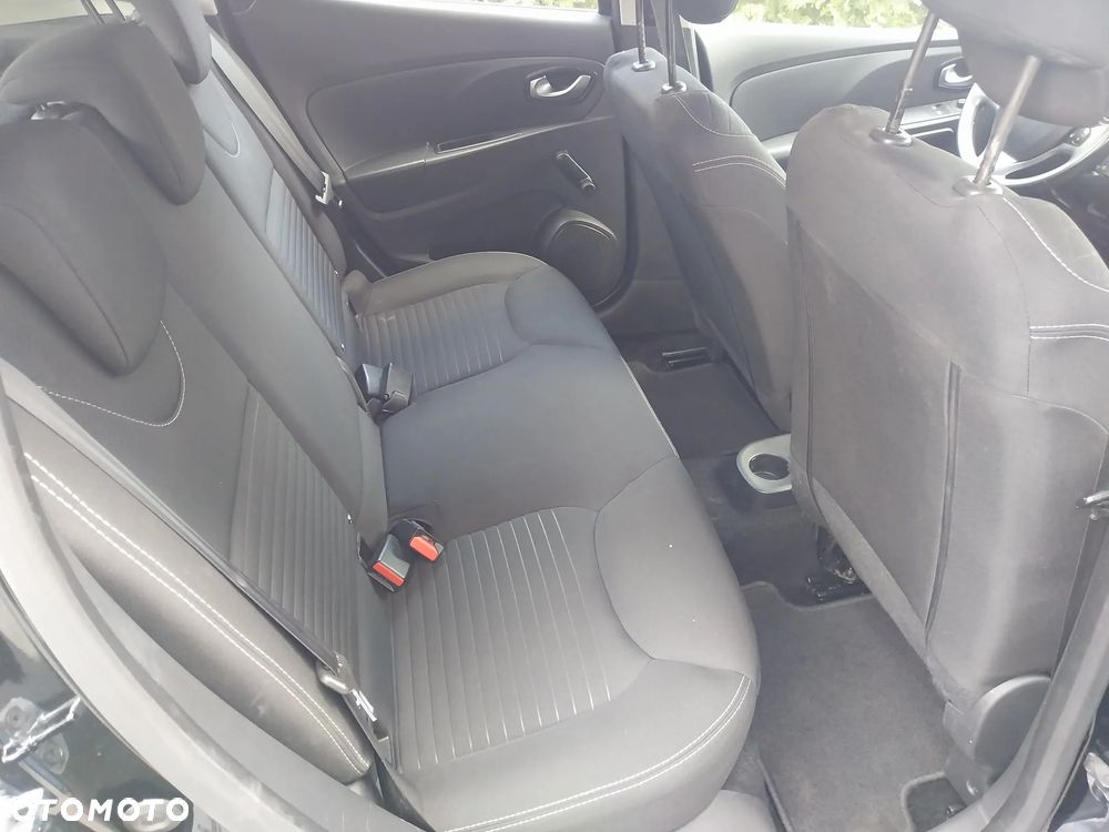 Renault Clio 1.2 16V 75 LIMITED - 17