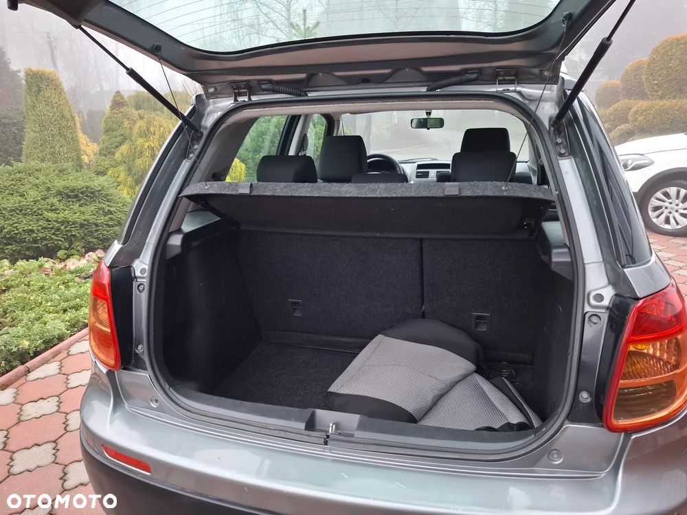 Fiat Sedici 1.6 16V 4x4 Luxury - 18