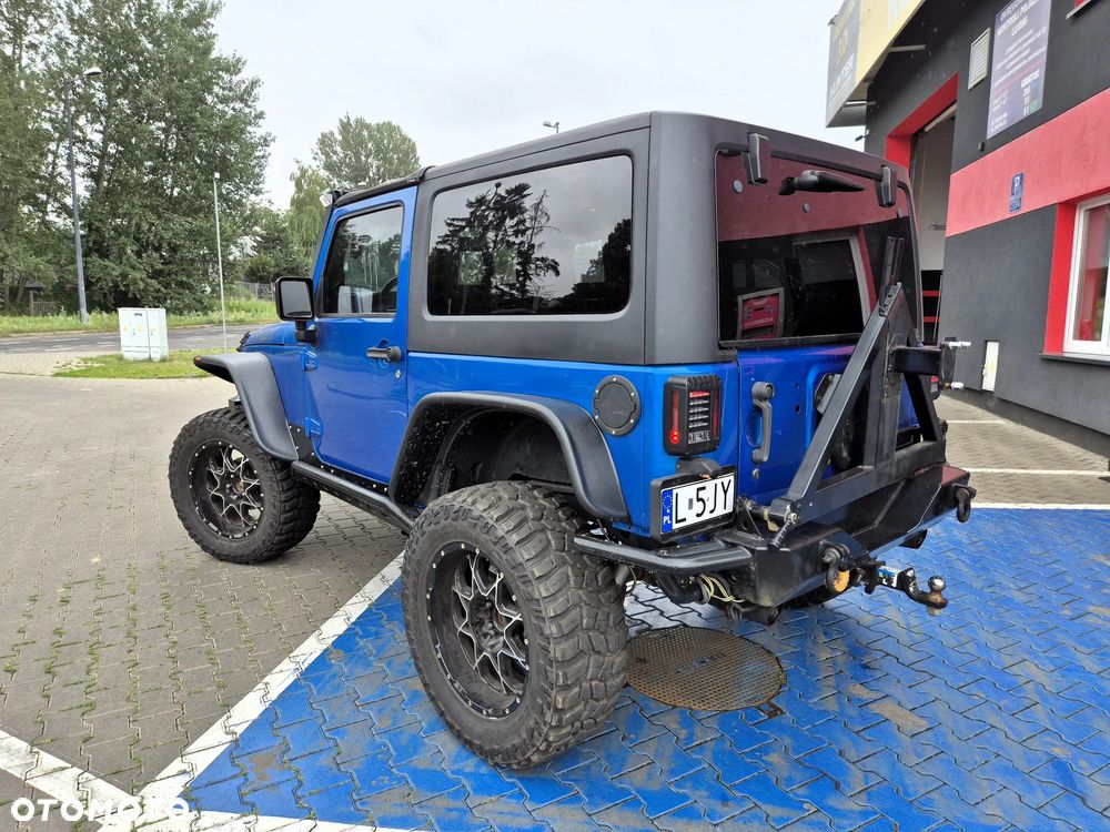 Jeep Wrangler - 3