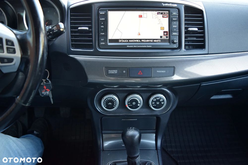 Mitsubishi Lancer 1.8 Instyle NAVI LPG - 20