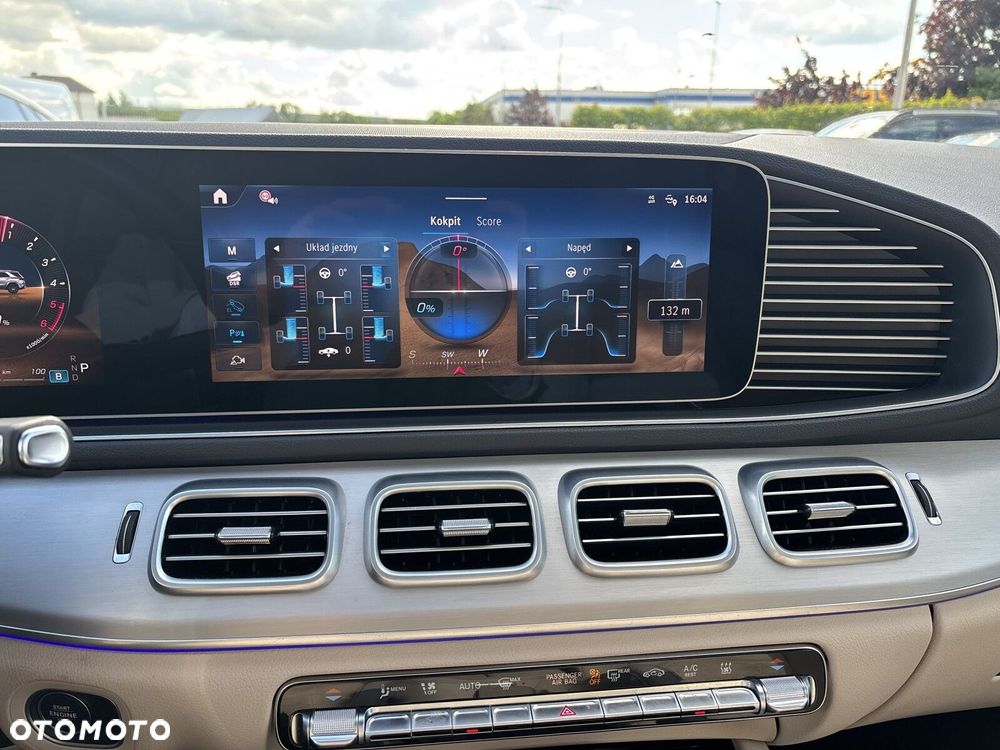 Mercedes-Benz GLE - 29