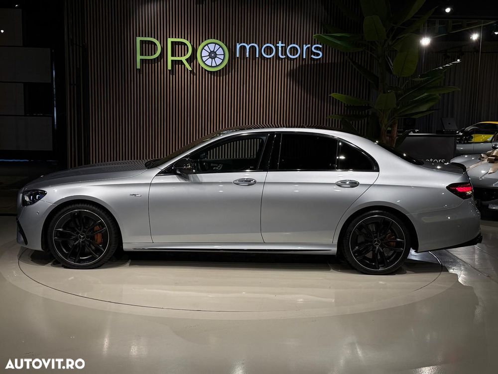 Mercedes-Benz E - 8
