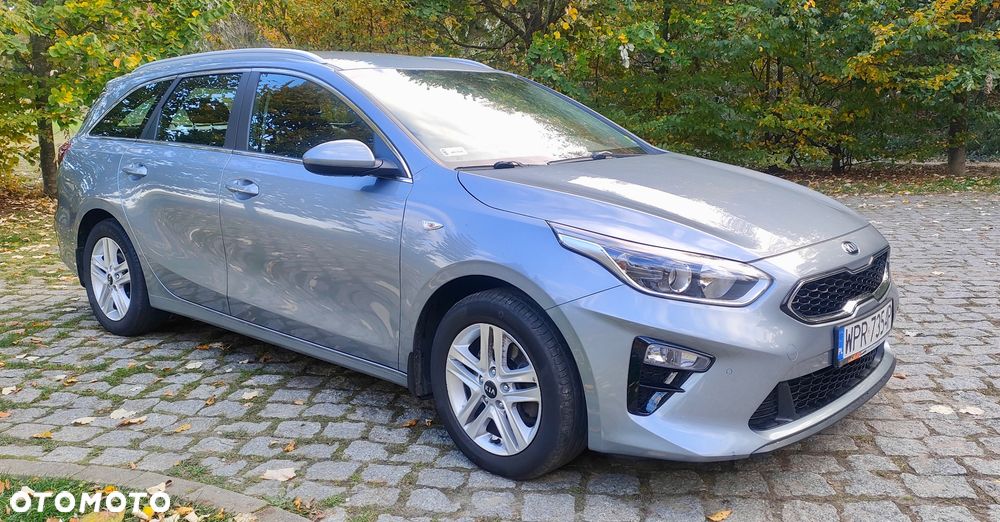 Kia Ceed 1.6 CRDi SCR M - 16