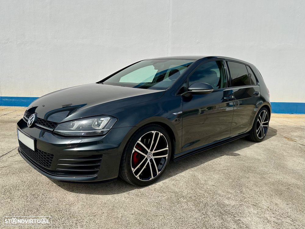 VW Golf 2.0 TDI GTD - 4