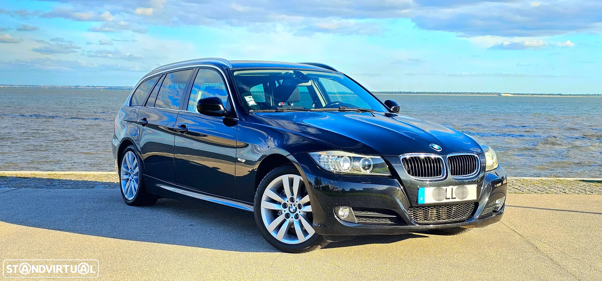 BMW 320 d Touring LifeStyle - 18