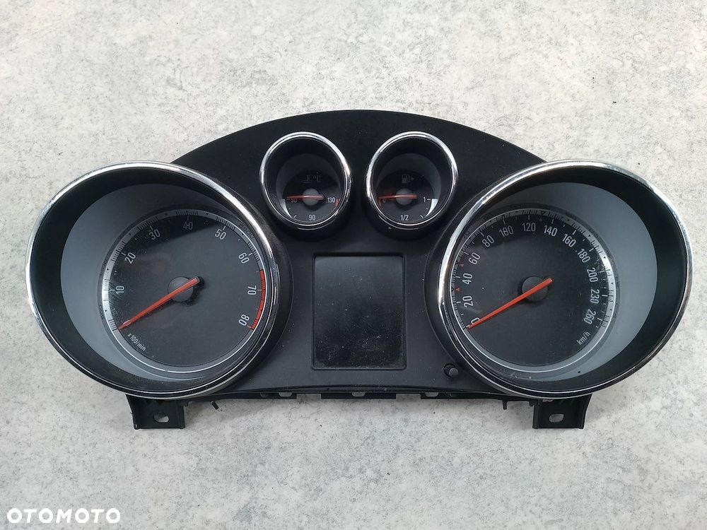 LICZNIK OPEL INSIGNIA A 20970767  A2C53412147 2.0 16V - 2