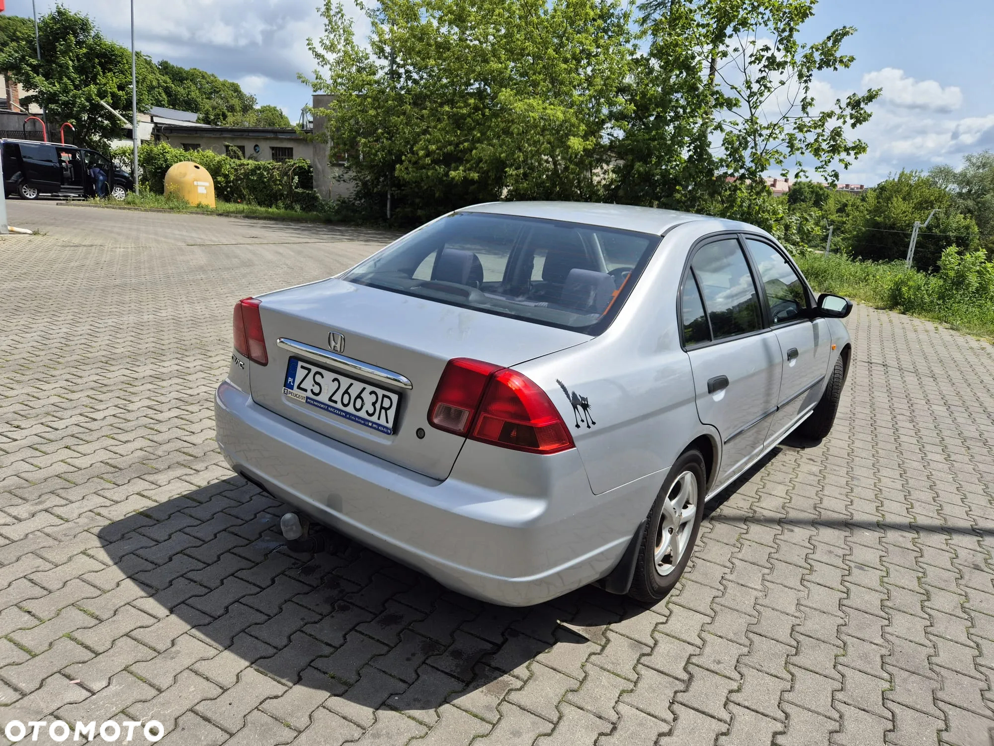 Honda Civic 1.4i S - 11