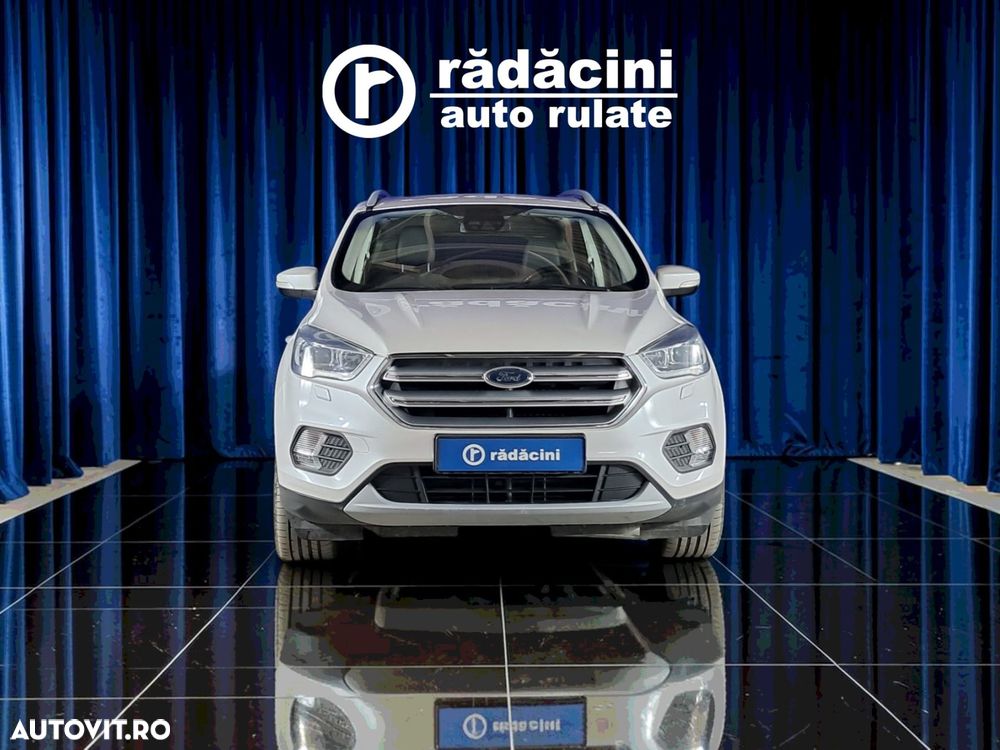 Ford Kuga - 3