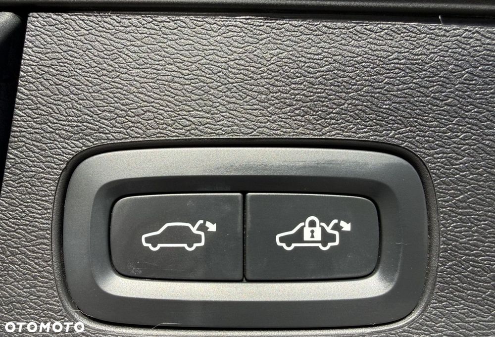 Volvo XC 60 - 26
