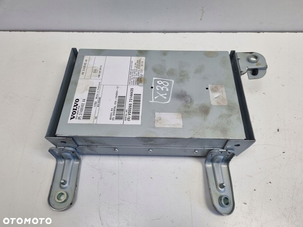Volvo VOLVO V60 I S60 II V40 II WZMACNIACZ RADIA 31489492AA - 1