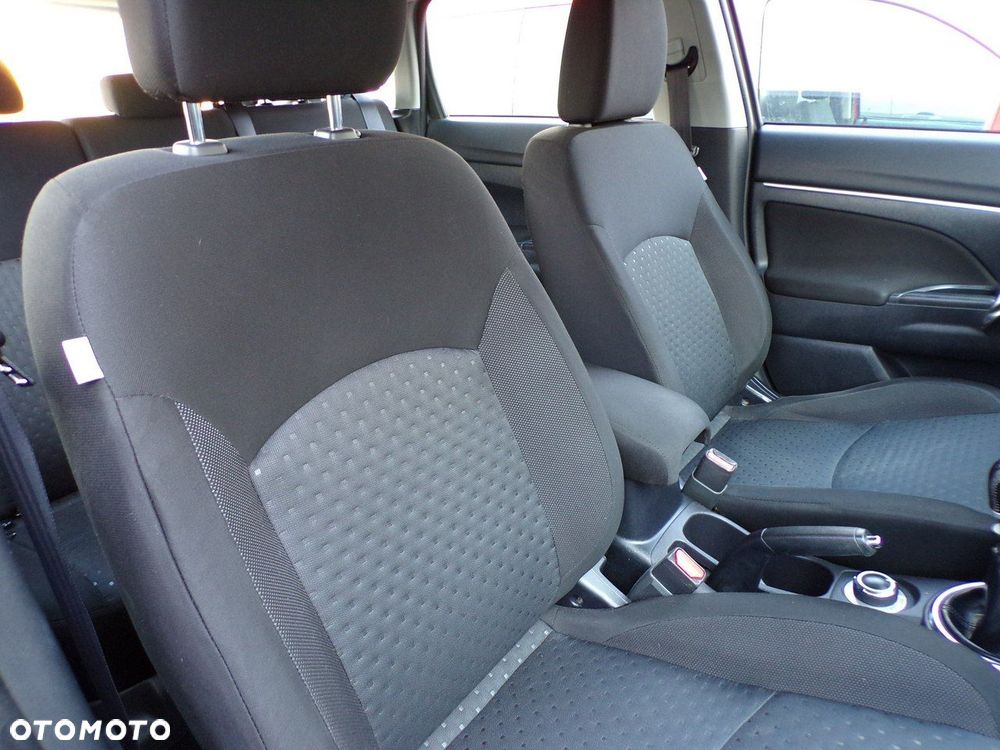 Mitsubishi ASX - 28