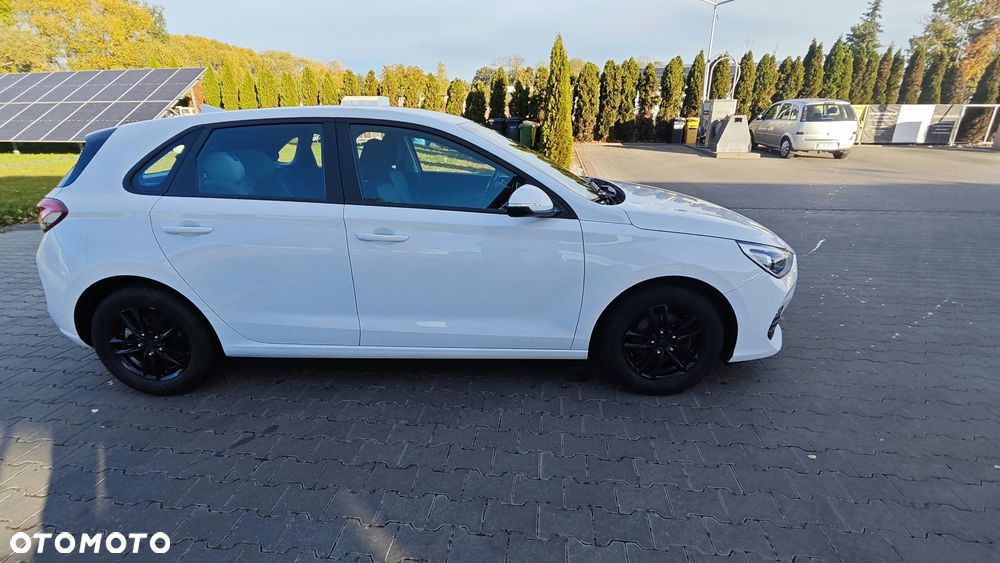 Hyundai i30 1.4 Comfort - 4