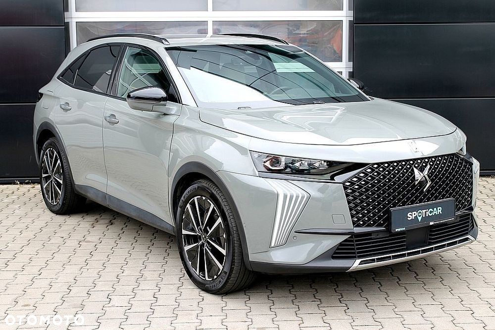 DS Automobiles DS 7 Crossback - 15
