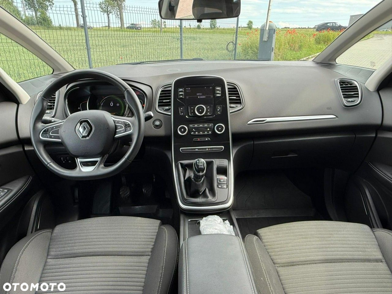 Renault Grand Scenic ENERGY TCe 115 LIMITED - 16