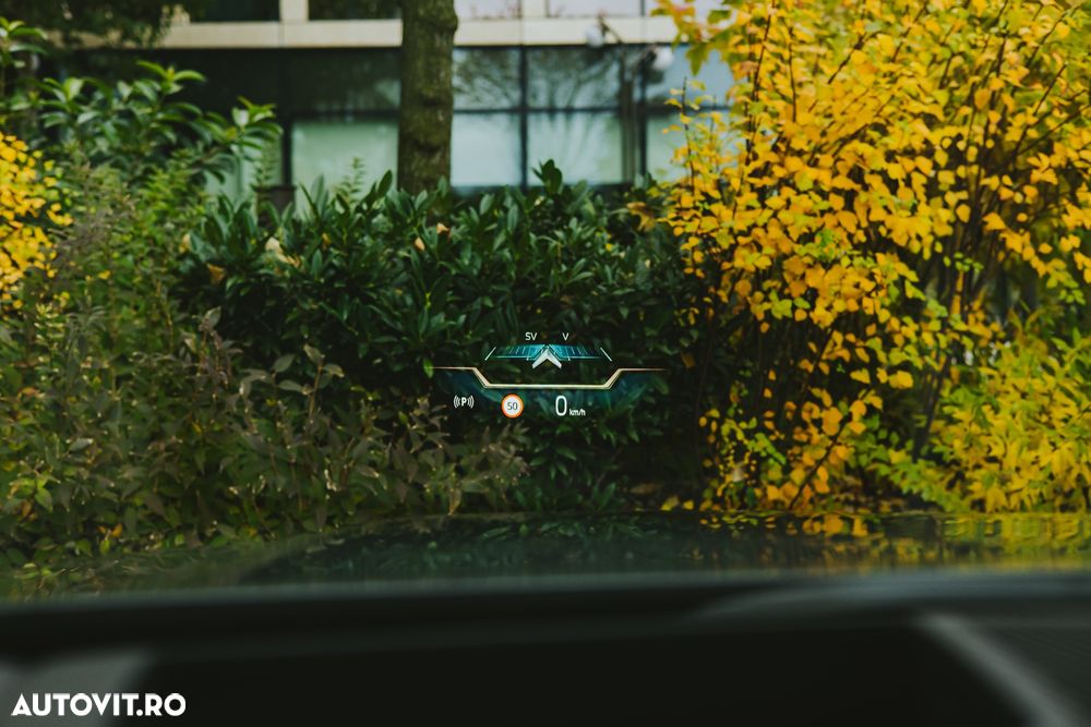 BMW Seria 5 520d xDrive AT MHEV - 32