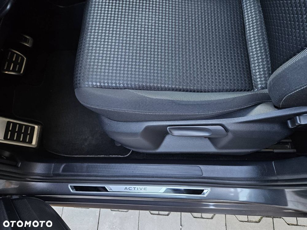 Volkswagen T-Roc 1.5 TSI OPF DSG ACTIVE - 20