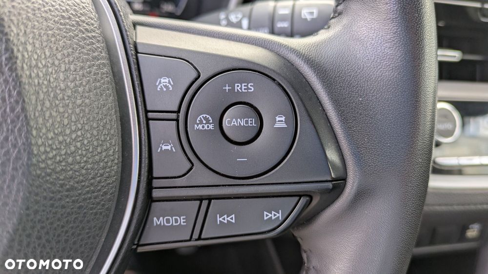 Toyota Corolla Cross 2.0 Hybrid Comfort - 18