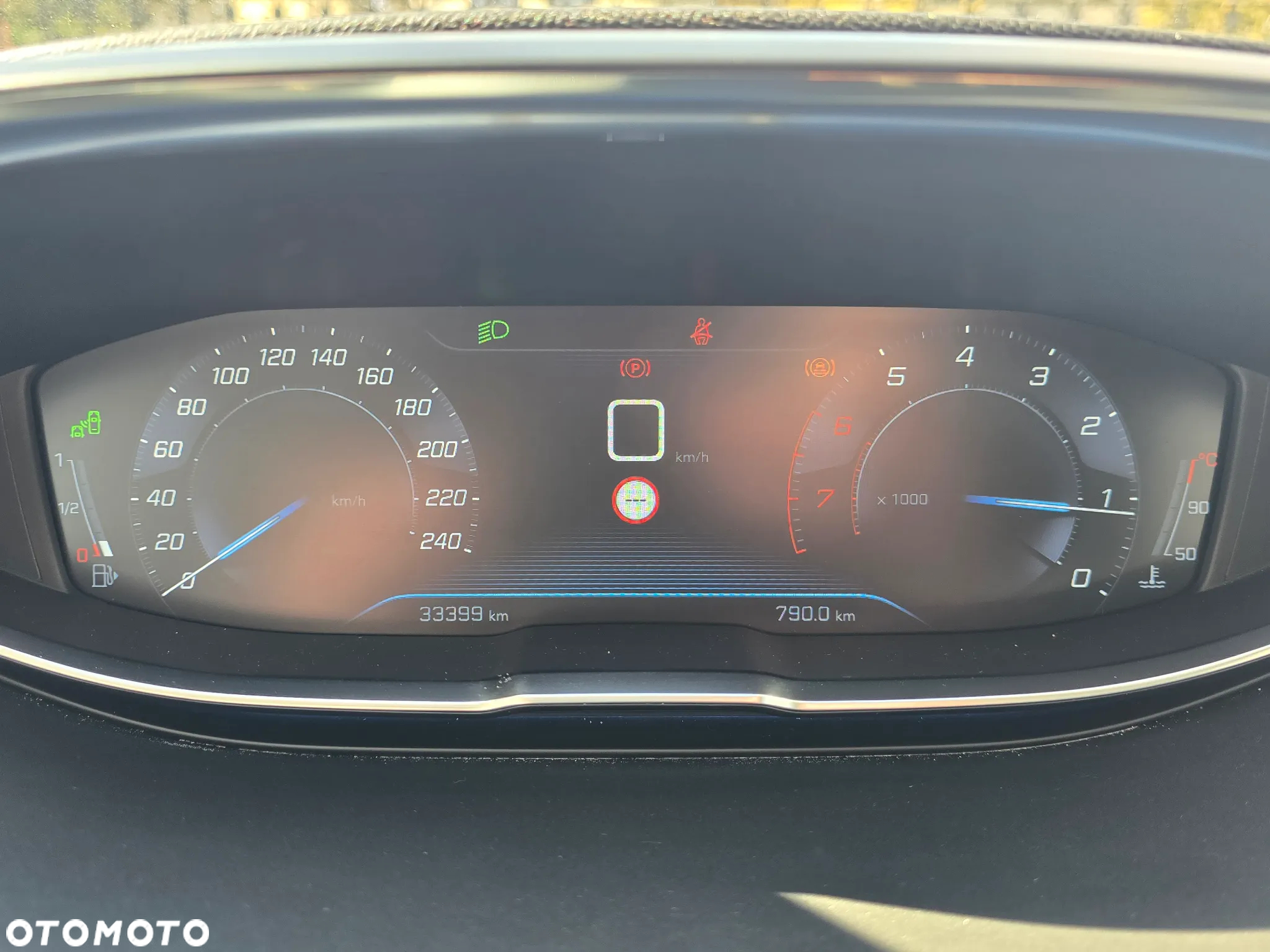 Peugeot 3008 1.2 PureTech Allure Pack S&S - 11