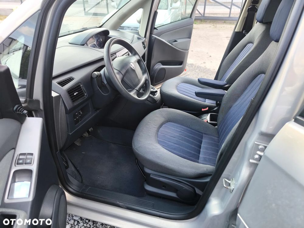 Lancia Musa 1.4 8V - 23