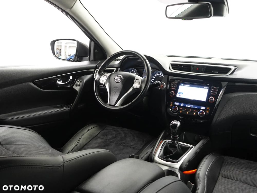Nissan Qashqai 1.6 dCi DPF Start/Stop tekna - 28