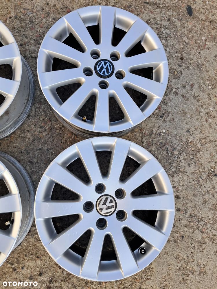 Felgi aluminiowe 16 Volkswagen 5x112 et 45 otwór centrujący 57,1 3C0601025AD - 2