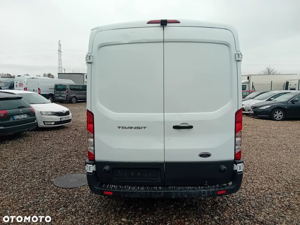 Ford Transit - 6