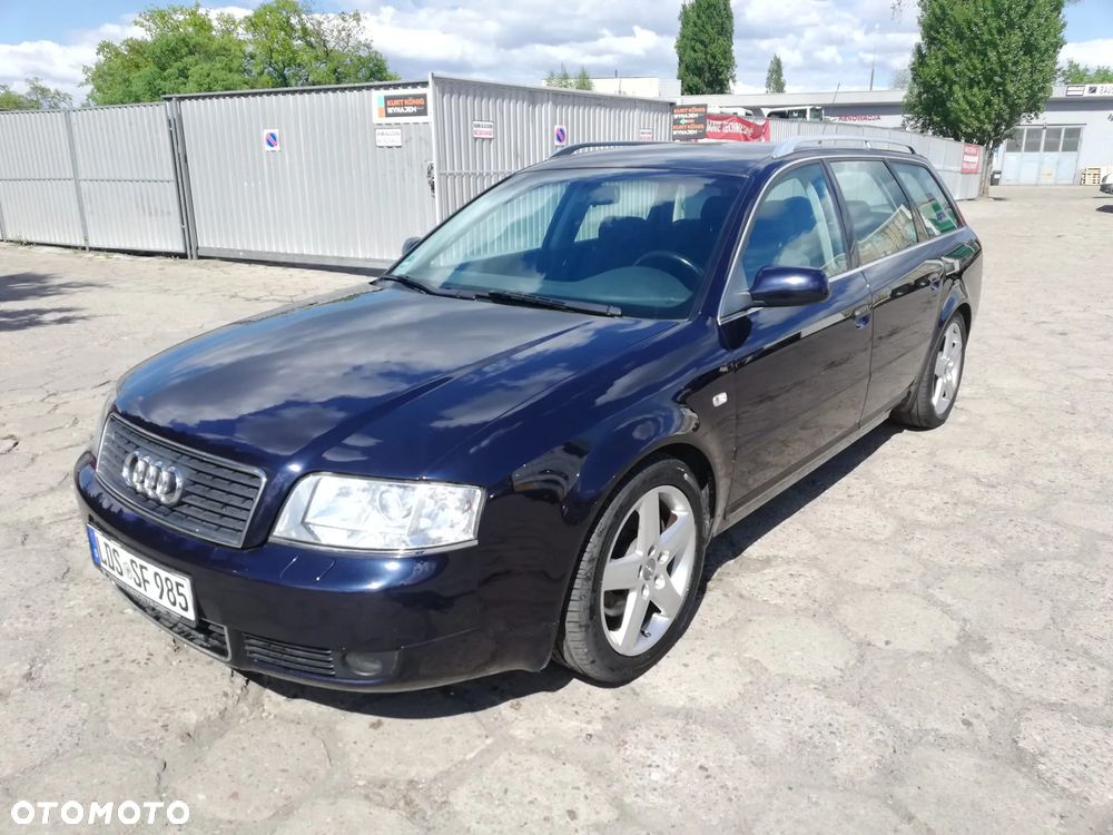 Audi A6 Avant 2.4 - 10