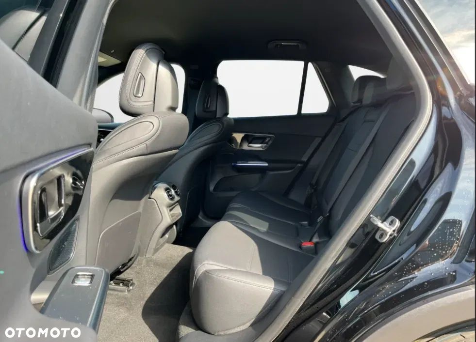 Mercedes-Benz GLC 200 4Matic 9G-TRONIC Avantgarde Advanced - 19