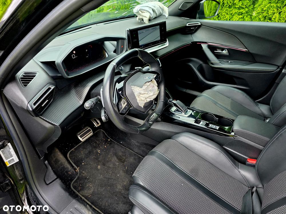 Peugeot 2008 1.5 BlueHDi GT Line S&S EAT8 - 14