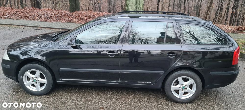 Skoda Octavia 1.6 Combi - 3