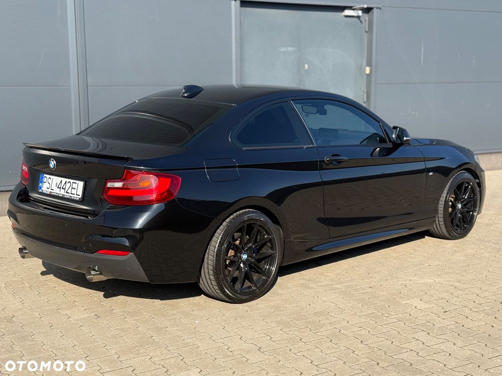 BMW Seria 2 220d - 10