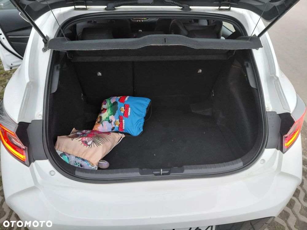 Toyota Corolla 1.8 Hybrid Comfort - 22