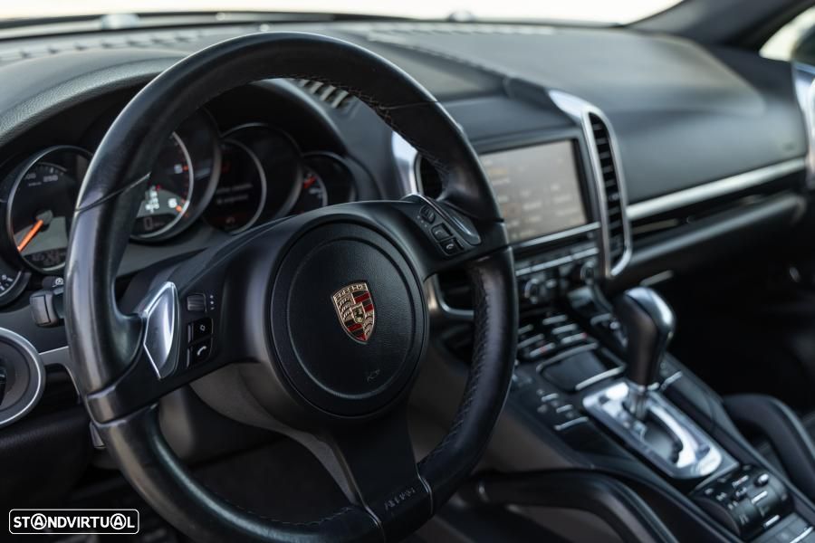 Porsche Cayenne 3.0 V6 - 18