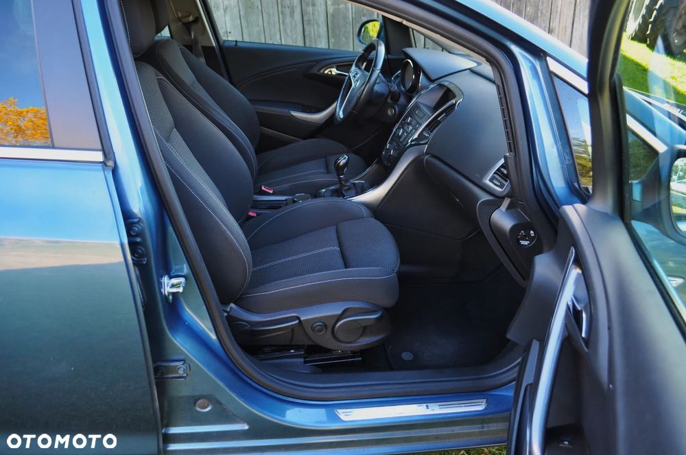 Opel Astra 2.0 CDTI Style - 33
