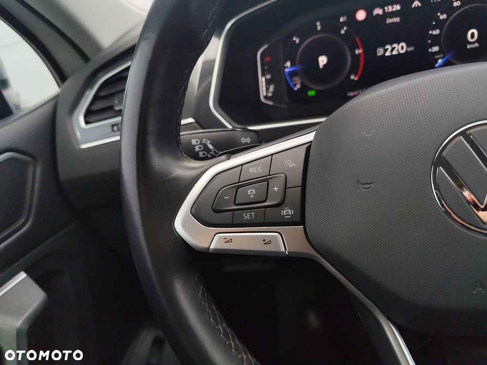 Volkswagen Tiguan Allspace 2.0 TDI 4Mot Elegance DSG - 19