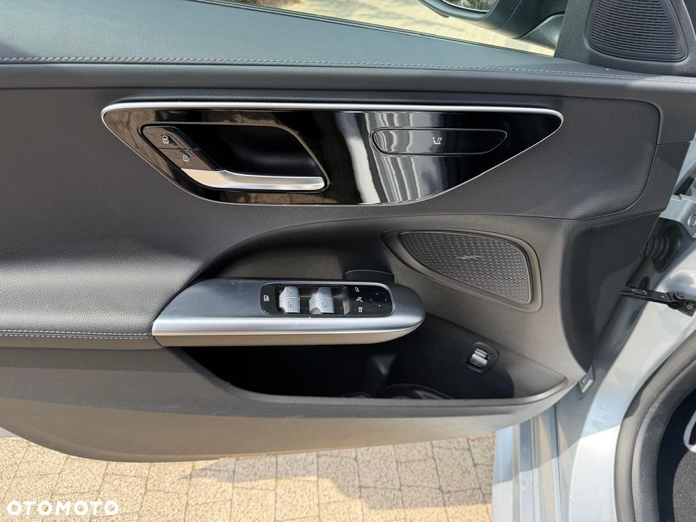 Mercedes-Benz Klasa C 220 d 9G-TRONIC AMG Line - 13