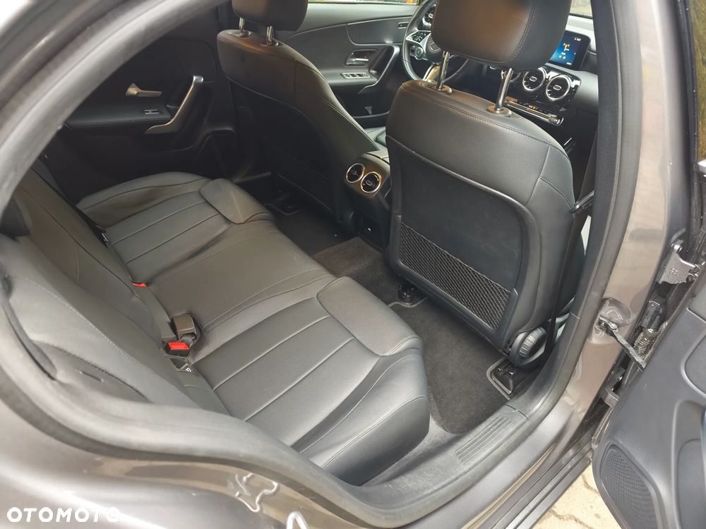 Mercedes-Benz Klasa A 200 Progressive 7G-DCT - 17