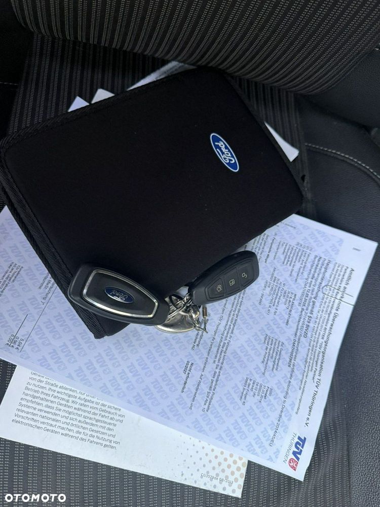 Ford Focus 2.0 TDCi Edition - 35