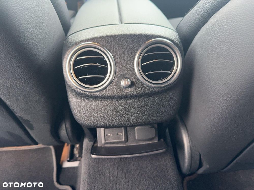 Mercedes-Benz Klasa E 220 d 4-Matic AMG - 23