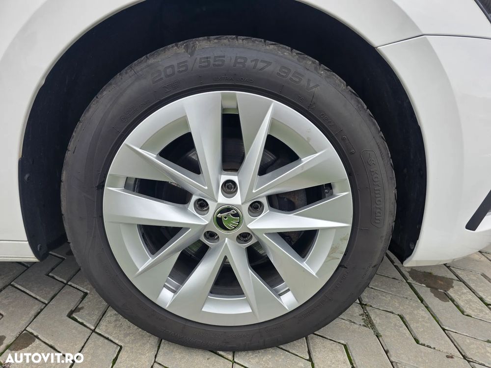 Skoda Octavia 2022 photo 4