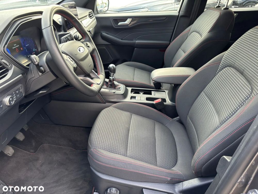 Ford Kuga 1.5 EcoBoost FWD ST-Line - 10